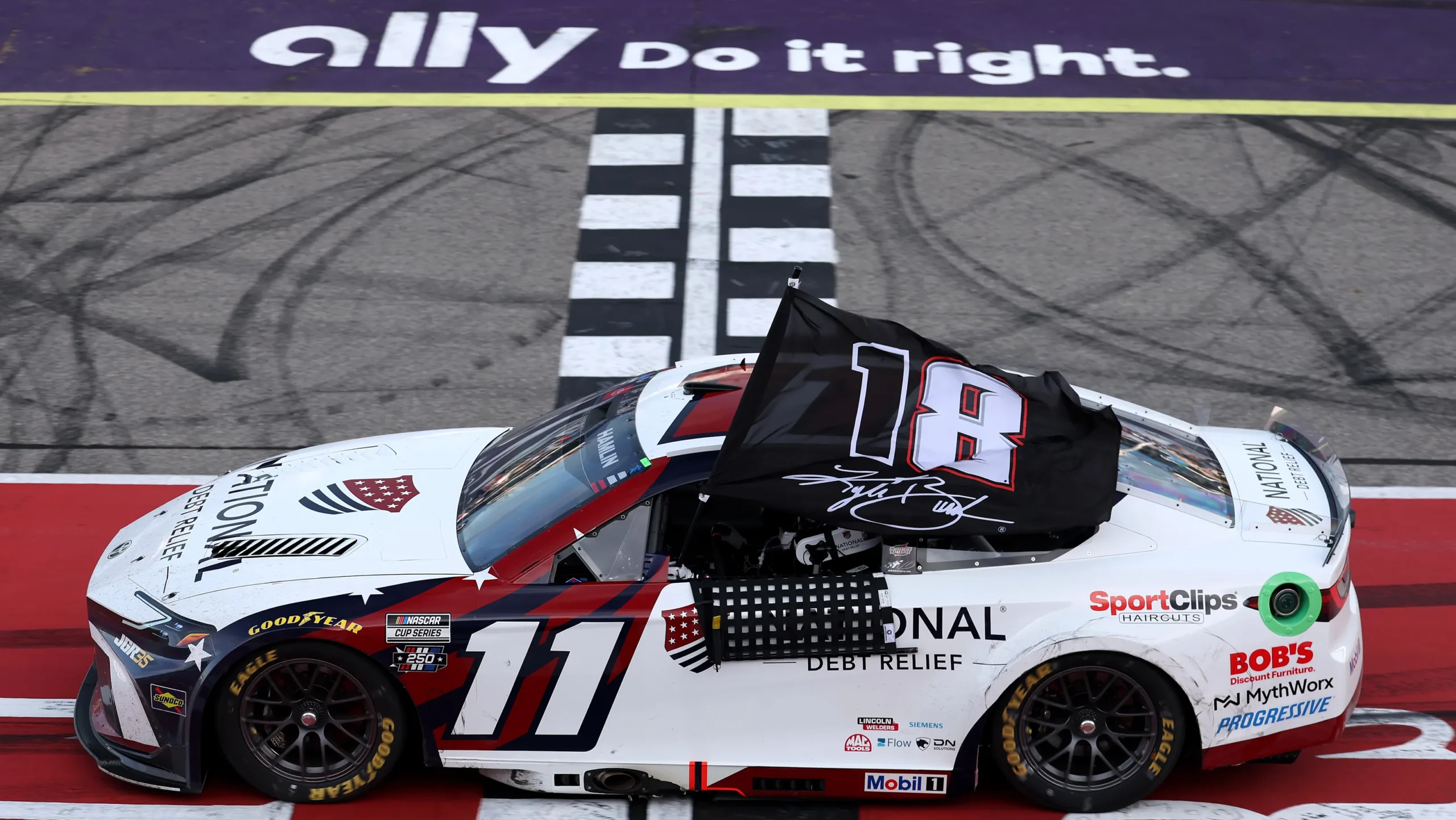 Denny Hamlin 2026 Ndr